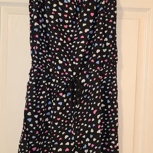 Annabelle size XL romper black with color hearts 💗💙🤍